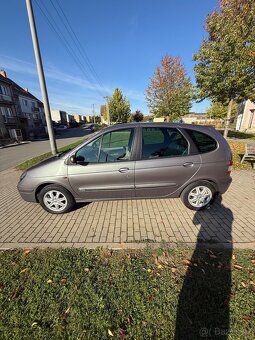 Renault Megane Scenic - 5