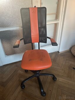 Kancelářská židle Spinalis Hacker - 5