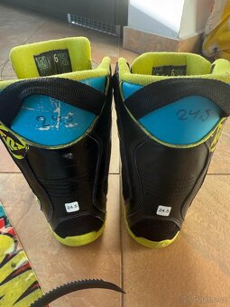 Dětský snowboard + vázání + boty - 5