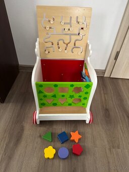 Dřevěné interaktivní chodítko - 5