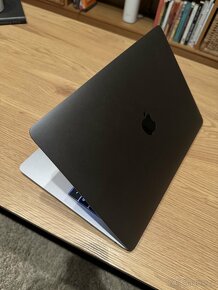 MacBook Pro 13 palců rok 2016 256GB (A1708) - 5