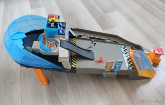 Cars mini racers rolling raceway - 5