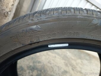 Zimní Bridgestone 255/40R20 101V DOT 2222 na sezonu - 5
