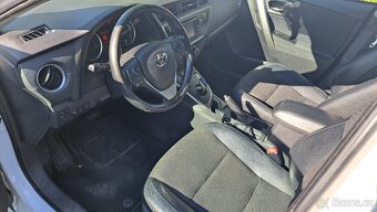 Toyota Auris - 5