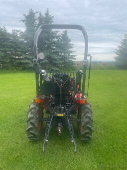 Malotraktor Kubota B1161 + čelní nakladač MX C1 - 5