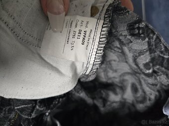 Versace džíny 8 let - 5