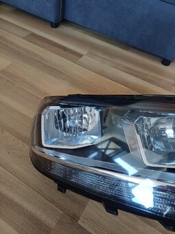 Volkswagen Touran světlo - 5