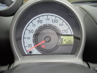 PEUGEOT 107 1.0 VTi 50kW  58600 km - 5
