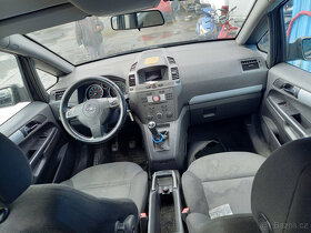 Opel Zafira 1.6 16V ( Z16YNG ) 69kW r.2006 černá Z20R - 5