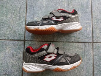 Zimní, sněhule, gumáky, cvičky, pantofle, sálovky-vel. 31 - 5