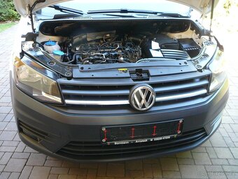 VW CADDY MAXI 2.0 TDI 103KW KLIMA VYH.SEDAD PARKTRONIC TAŽNÉ - 5