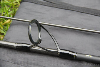 Rybářský prut Daiwa Tournament Carp C2300 - 5