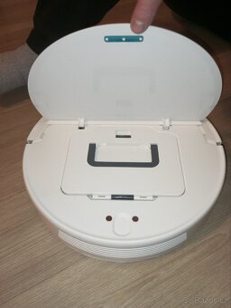 Robotický vysavač Niceboy Charles i6 White - 5