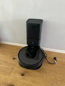 iRobot Roomba i7+ - 5
