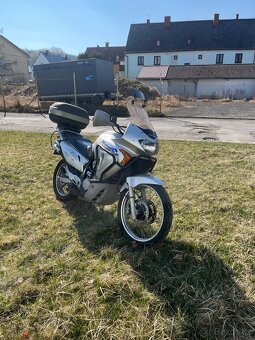 Honda XL650V Transalp - 5