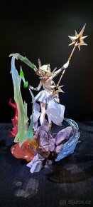 Socha Elementalist Lux - League of Legends - 5