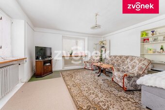 RD v centru obce Zádveřice - 5