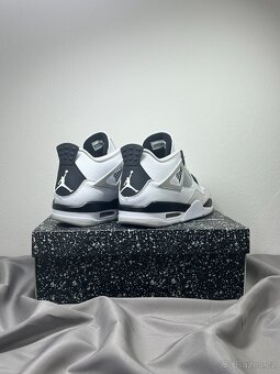 Air Jordan 4 Military - 5