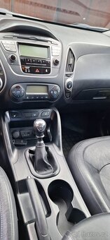 Prodám auto Hyundai IX35 - 5