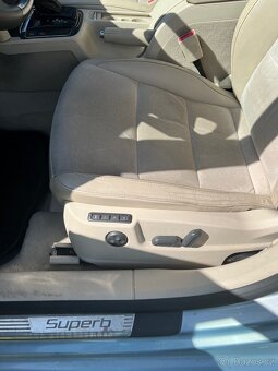 Škoda Superb 3,6 V6 DSG 4x4 - 5
