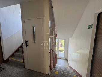 Pronájem bytu 2+kk, 37 m2 - Praha - Kamýk, ev.č. 00311 - 5
