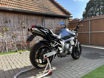 Yamaha FZ6N - 5