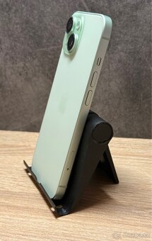 iPhone 15 128 GB – světle zelený - záruka Alza - 5