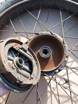 Čz 125/ 150 C kola - 5