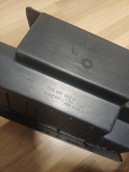 Kastlík pod sedačku Škoda Fabia - 5