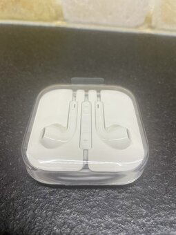 Sluchátka Apple EarPods 3,5mm jack/bílá/NOVÁ - 5