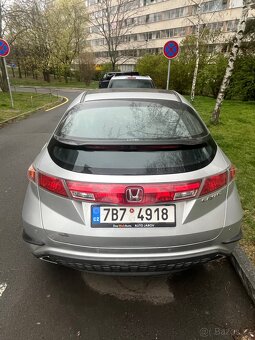 Honda Civic 1.8 i-VTEC (2006) – Nová STK do 2028 - 5