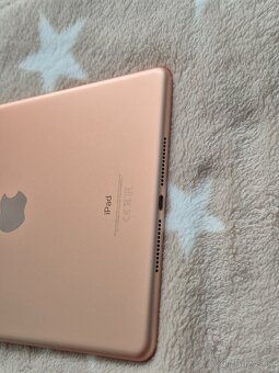 Apple iPad 6. generace - 5