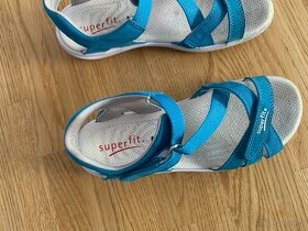 Sandálky & letní páskové boty Superfit vel. 35 - 5
