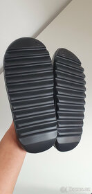Sandále/Flip flopy Yeezy Slides Onyx černé vel. 42 - 5