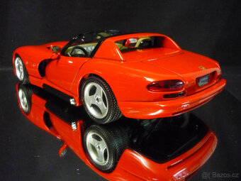 Dodge Viper RT/10 červený Bburago 1/18 - 5