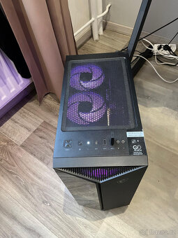 Herní PC - záruka 24m - AMD5 7600, 7800XT, 32GB, SSD - 5
