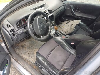 Renault Laguna 1.9 dci - Díly - 5