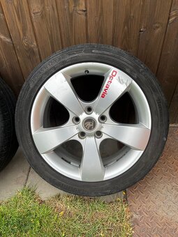 Prodám ALU disky Škoda 5x112 7Jx17 ET54, letní pneu - 5