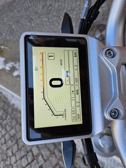 Jawa 400 Geeny - 5