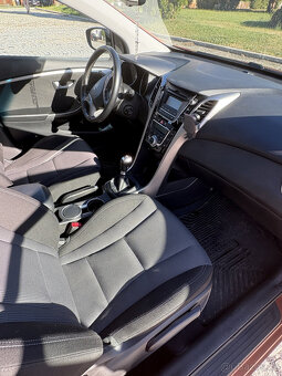 Hyundai i30 kombi, 1.6 CRDi, diesel, 81kW, r.v. 2016, manual - 5