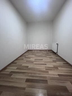 Benátky nad Jizerou, pronájem podkrovního bytu 3 +kk, 61 m2, - 5