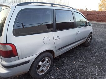 Vw Sharan 1.9 tdi 85kw - 5
