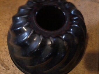 Retro smaltovaná forma na bábovku - 5