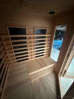 Infrasauna Brilix rohová - 5