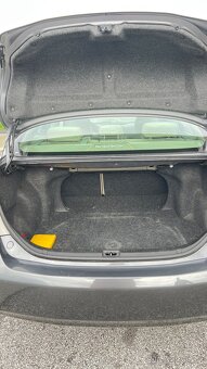 Toyota Camry - 5