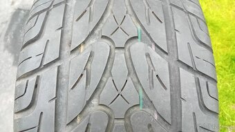 Prodám pneu 255/60R15 Kumho Ecsta STX - 5