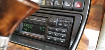 Jaguar XJ40 X300 Redukční rámeček pro rádio - 5