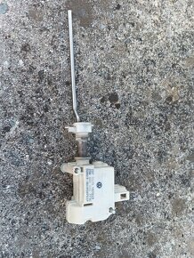 VW , Audi , Opel motorek , centrál , zámek SG7 - 5