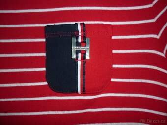 Červeno - bílé dámské tričkové šaty Tommy Hilfiger - 5