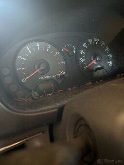 Kia picanto - 5